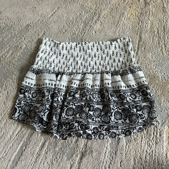 Express skorts pull on elastic waist black floral Aztec print pleated mini XS - Picture 6 of 10
